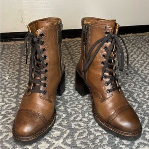 Thursday Boot Company - Rebel boots - Excellent used condition in Walnut Brown